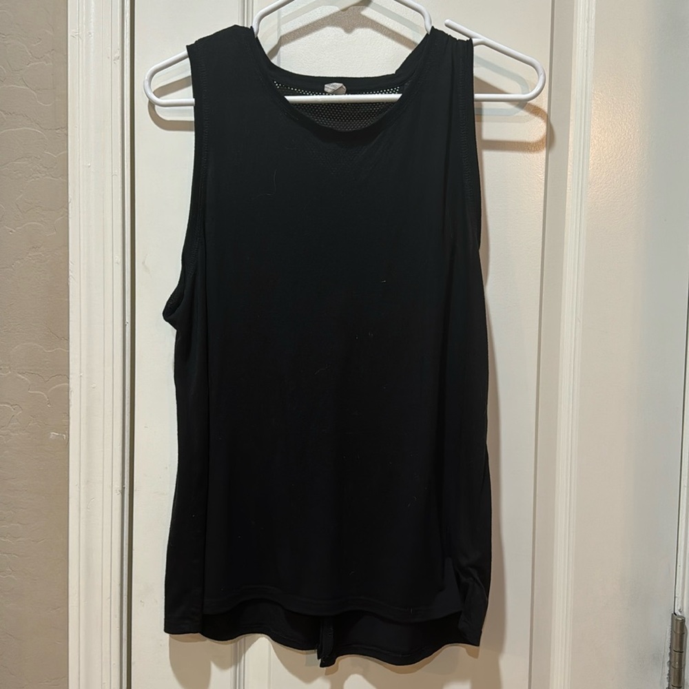 Women’s Old Navy workout tank Large / C67